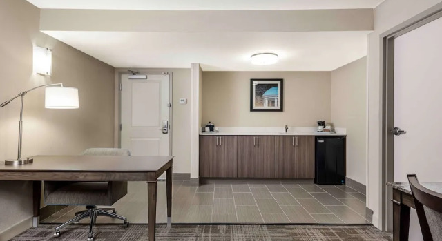 Одноместный люкс Hampton Inn & Suites Chapel Hill/Durham