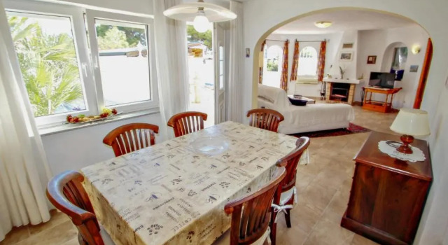Nicole - villa with great views and private pool in Benissa, Забронировать Вилла Коттеджи Бениса, Коттедж
