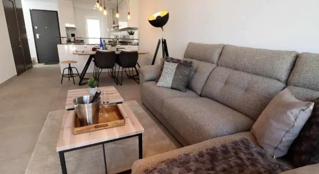 Апартаменты Marysol apartamento de lujo balcón azotea piscina comun a la playa