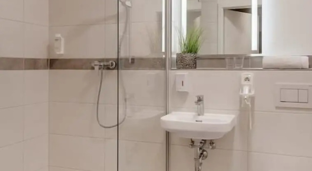 Двухместный полулюкс Amper Art Hotel