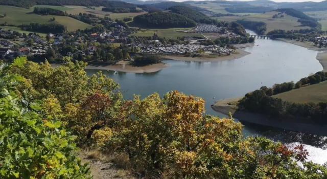 Top Ferienwohnung Am Diemelsee, Sauerland Nahe Willingen Winterberg, Забронировать Отель  