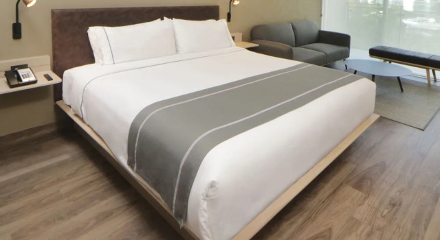 Люкс c 1 комнатой City Express Plus by Marriott Guadalajara Providencia