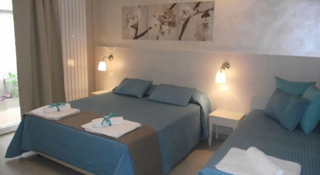 Mediterranea Sea House, Забронировать Отель Монтесильвано Побережье Абруццо