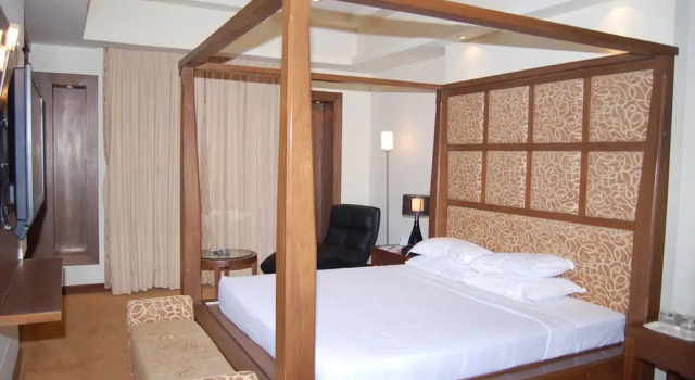 Двухместный номер Executive Cambay Sapphire