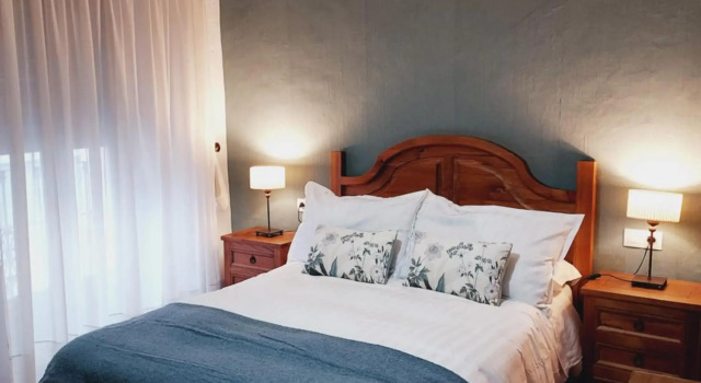 Casa Los Silos, Book Hotel Baena Madrid