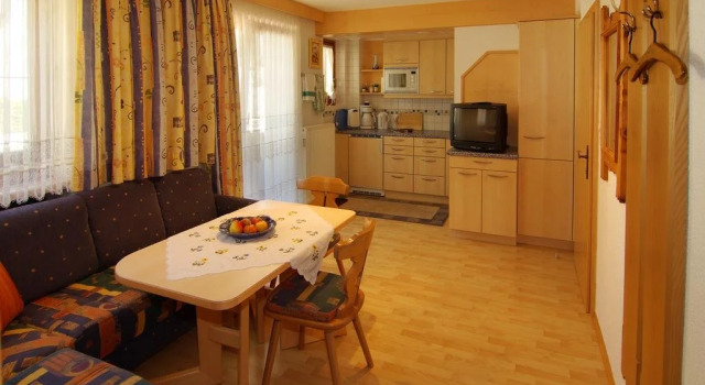Haus Maria Unger, Varaa Hotelli Maurach Achensee