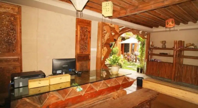 Cabin 7 Inn, Varaa Hotelli Edulliset hotellit kohteessa Yunnan