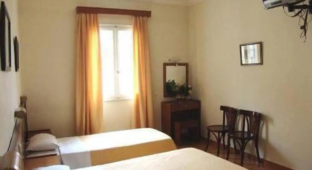 Трёхместный номер Standard Hotel Rio Athens