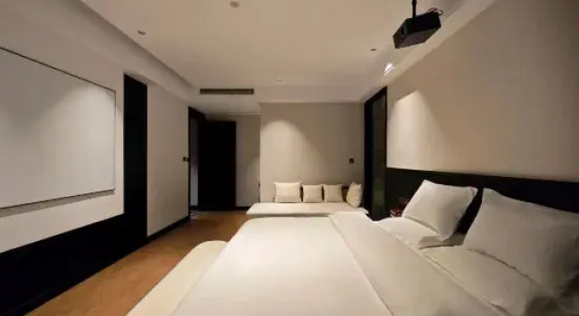 Люкс Dongjieli Design Hotel (Xinmi Qinwei Water City)