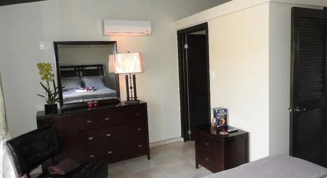 Номер Premium с 2 комнатами с балконом Villa 226E at Jolly Harbour - Adults Only