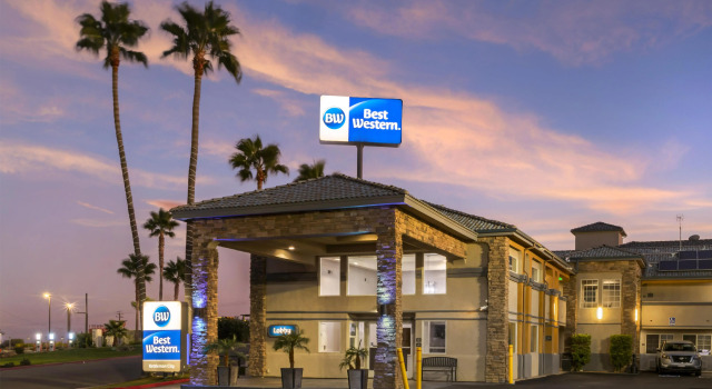 Best Western Kettleman City Inn & Suites, Забронировать Отель Кеттлмен-Сити штат Калифорния