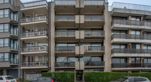 Apartment in Duinbergen Near Sailing School