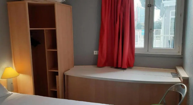 Двухместный номер Standard ibis Arles