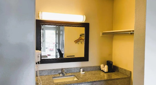 Двухместный номер Standard Skyway Inn - Seatac