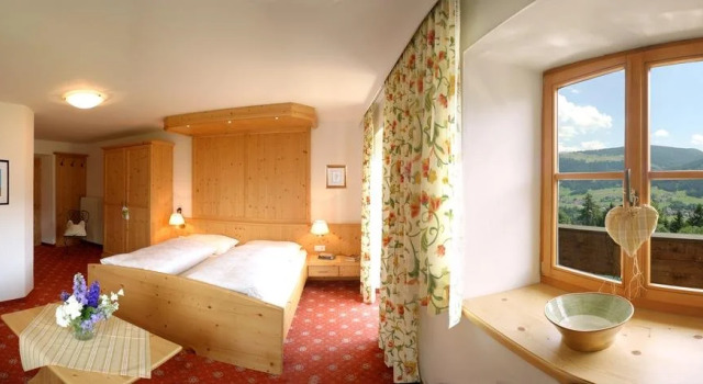 Landgut Thalerhof, Забронировать Отель Отели Штубайталь 3 звезды, 3*