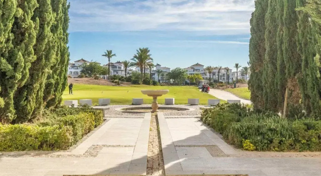 Villa with Private Heated Pool - MO33LT, Book Villa Hoteller i Roldan med parkering, Parkering