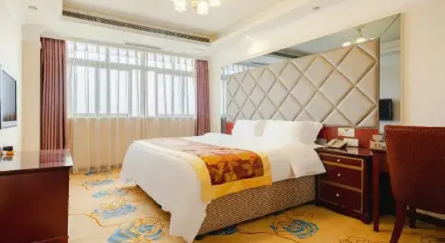 Люкс Business Ivy Hotel