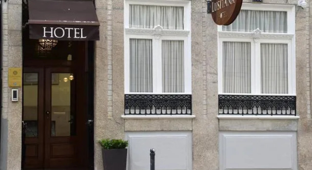 Lusitana Hotel, Забронировать Отель Отели Региона Порту с парковкой, Парковка