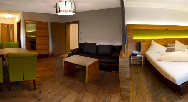 Mari Pop Hotel, Забронировать Отель Отели Циллерталь с питанием, Пансион