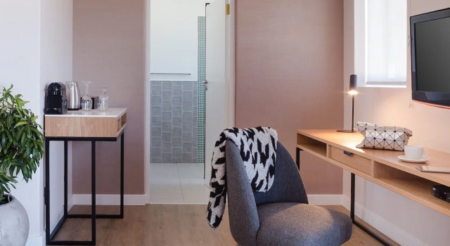 Номер Deluxe с балконом Sovn Boutique Hotel