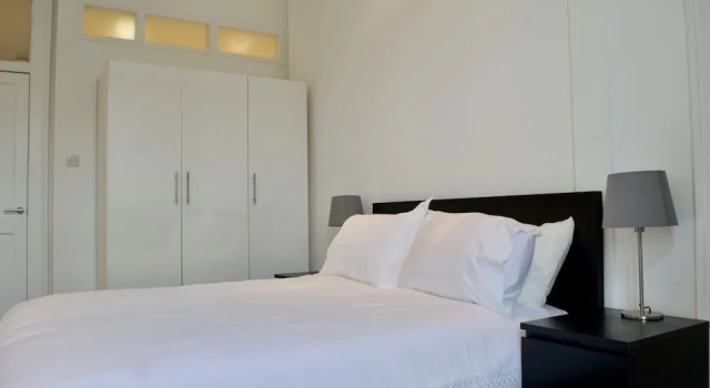 Central Edinburgh 1 Bedroom Apartment, Забронировать Апартаменты/квартира Апартаменты Эдинбурга, рядом с Bedlam Paintball, Апартаменты/квартира