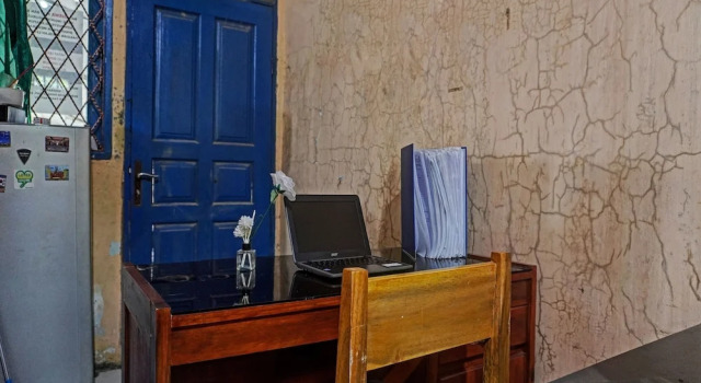 OYO Life 92684 Kost Mutiara Nirwana, Book Hotel Karawang West Java