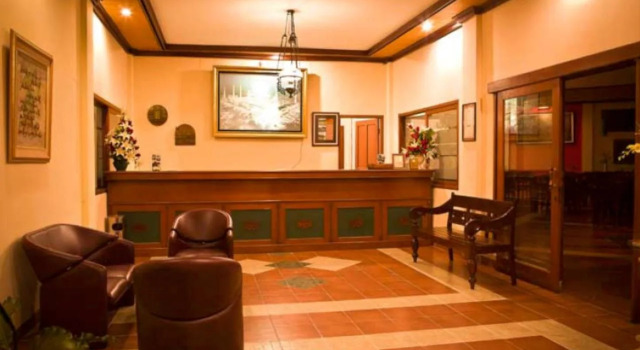 Lembah Sarimas Hotel