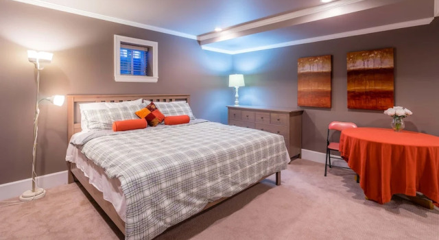 Vancouver Yuelai Guesthouse, Забронировать Гостевой дом Кокуитлам Lower Mainland British Columbia