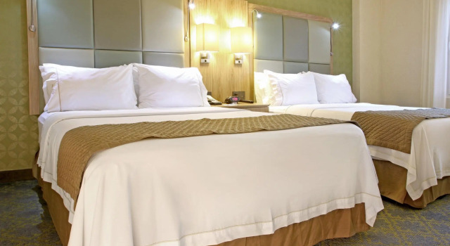 Четырёхместный номер Standard Holiday Inn Express & Suites Cuernavaca by IHG