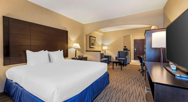 Люкс Comfort Inn New Albany