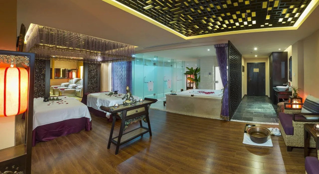 Lijiang Patio Luxury Hotel and Resort, Prenota Resort Hotel resort a Lijiang, Resort