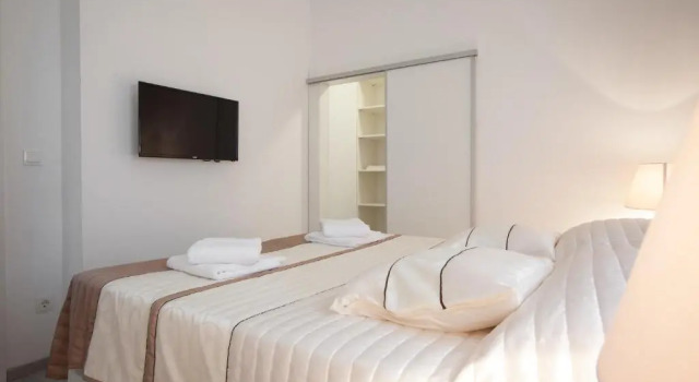 Modern Apartman Pjero, Забронировать Апартаменты/квартира Апартаменты Макарска, рядом с Набережная Рива (Макарска), Апартаменты/квартира