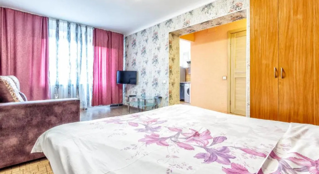 433 Apartamenty v istoricheskom tsentre u parka Otlichno podhodjat dlja komandirovannyh i turistov, Забронировать Апартаменты/квартира Апартаменты Алматы, рядом с Станция метро Алмалы, Апартаменты/квартира