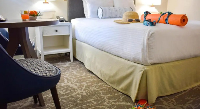 Двухместный номер Standard с видом на бассейн Beachside Inn
