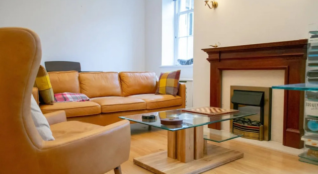 Spacious 2 Bedroom Property in Listed Building Oxford