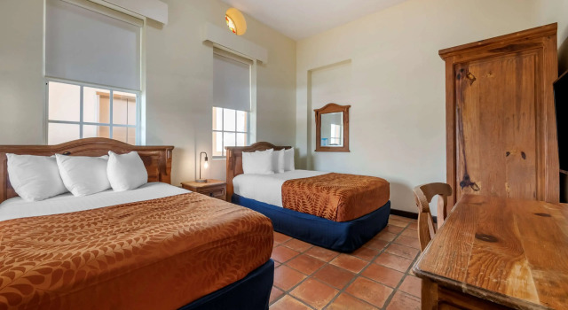Hotel Mayaguez Plaza, BW Signature Collection, Book Hotel Hoteller i Mayaguez med parkering, Parkering