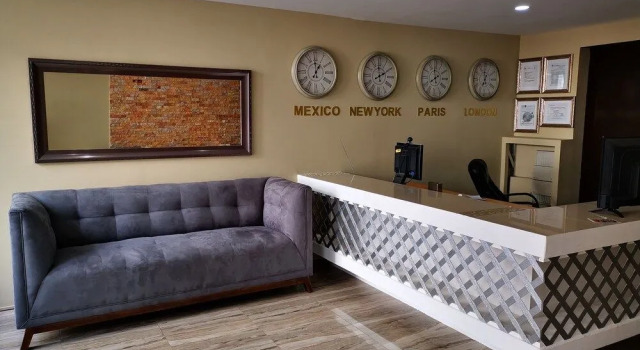 Suites San Marco Hotel, Забронировать Отель Отели Мехико с парковкой, рядом с Estela de Luz, Парковка