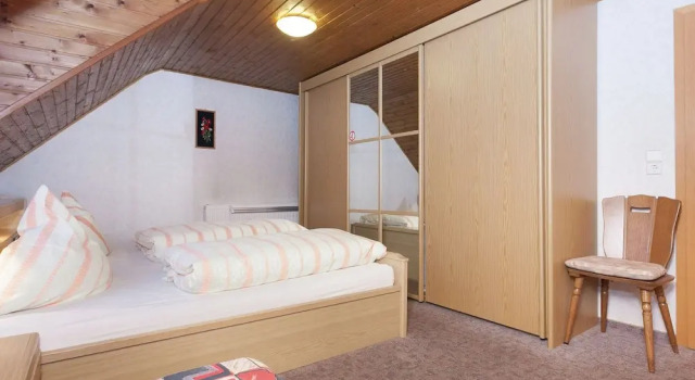 Comfortable Holiday Home With Terraces Located In The Southern Part Of The Thuringia Forest, Book Hotel Hotels in Thuringian Forest with Parking, Parking