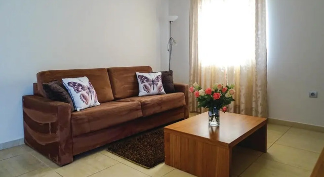 Nice Home in Lasko With Wifi and 2 Bedrooms, Book Hotel Hotels in Savinjska with Parking, Parking