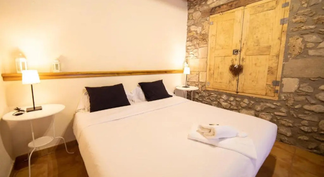 Mas Vedruna, Book Apartment Hotels in Garrotxa with Parking, Parking