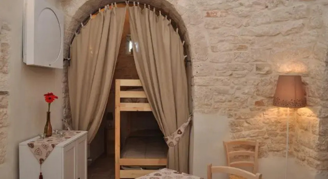 Casa vacanze Piazzetta XI febbraio, Забронировать Апартаменты/квартира Апартаменты Альберобелло, Апартаменты/квартира