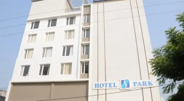 Hotel S Park, Rezerwuj Hotel Khammam Telangana