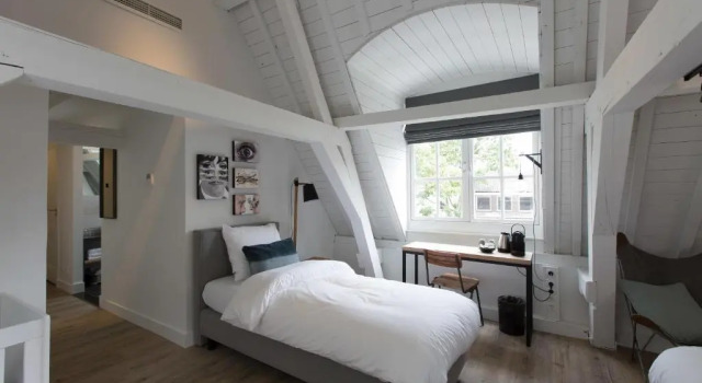 Номер Deluxe Eye Hotel