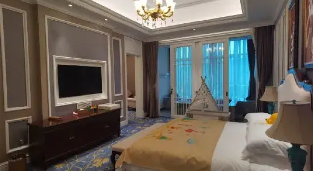 Suite Baihualin Hot Spring Valley Hotel