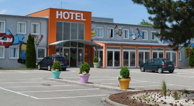 SLEEEP Hotel Sattledt