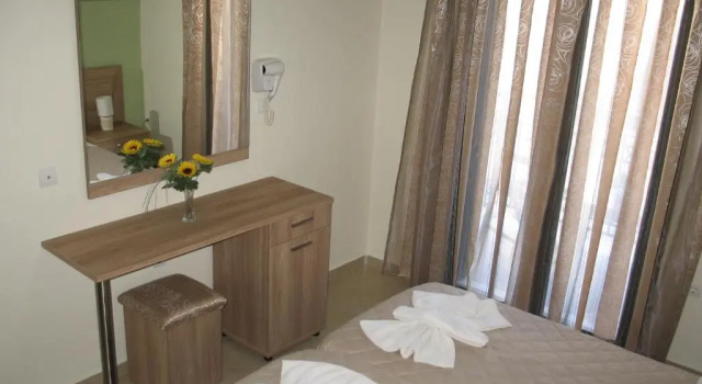 Апартаменты с балконом Amfilissos Hotel