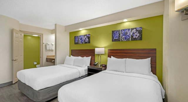 Четырёхместный номер Standard Sleep Inn near Busch Gardens - USF