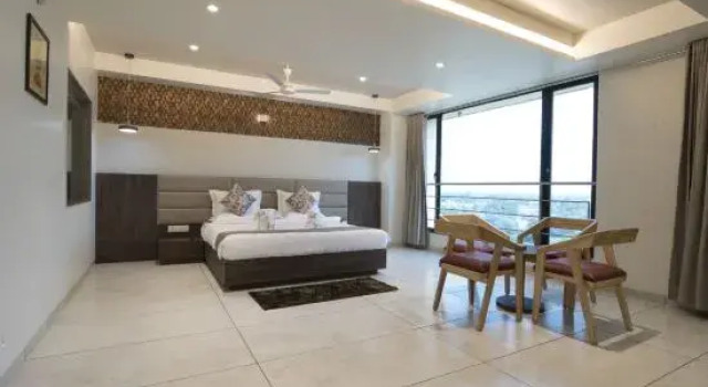 Люкс Royal HOTEL SILVERA GRAND
