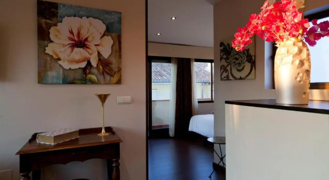 Люкс THC Tirso Molina Hostel