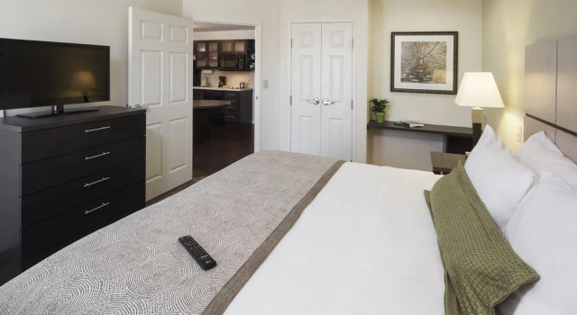 Candlewood Suites San Antonio Northwest Medical Center